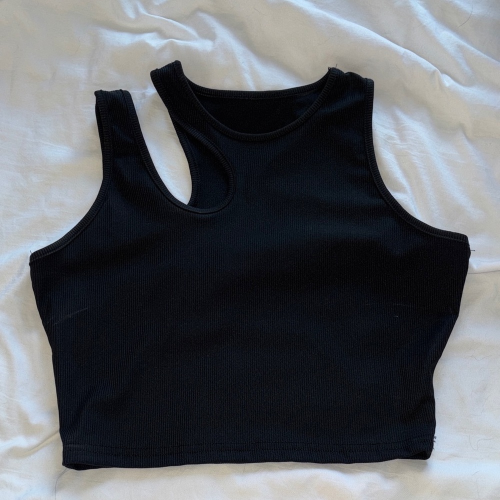 Black Sleeveless Women's Top